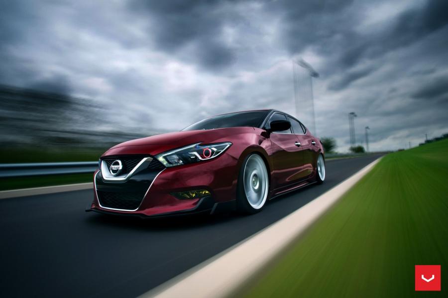  Nissan Maxima on Vossen Wheels (VFS6) 2016 года  (фото 10 из 29)